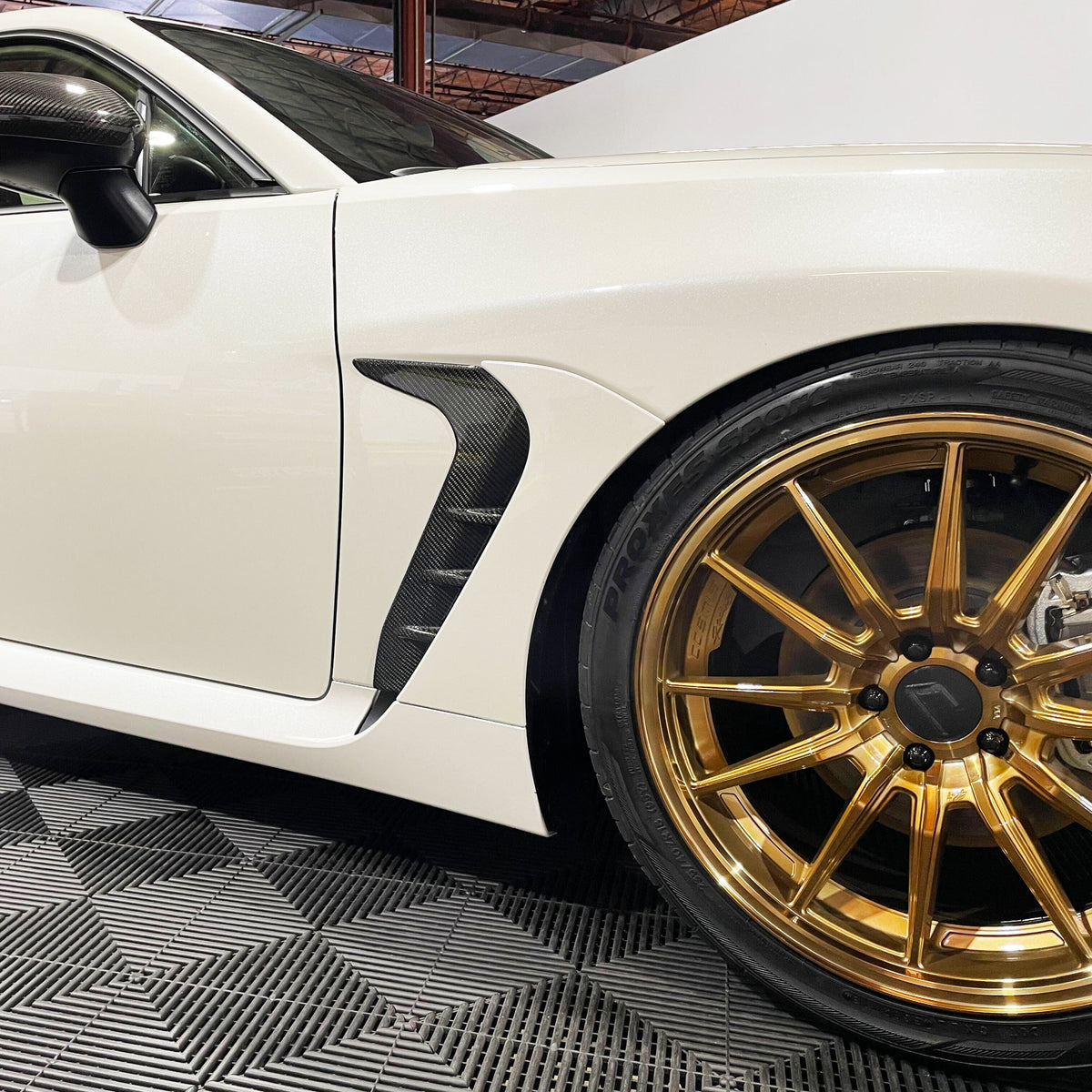 Noble Carbon Fiber Fender Garnishes / Vents - 2022+ Subaru BRZ / Toyota GR86