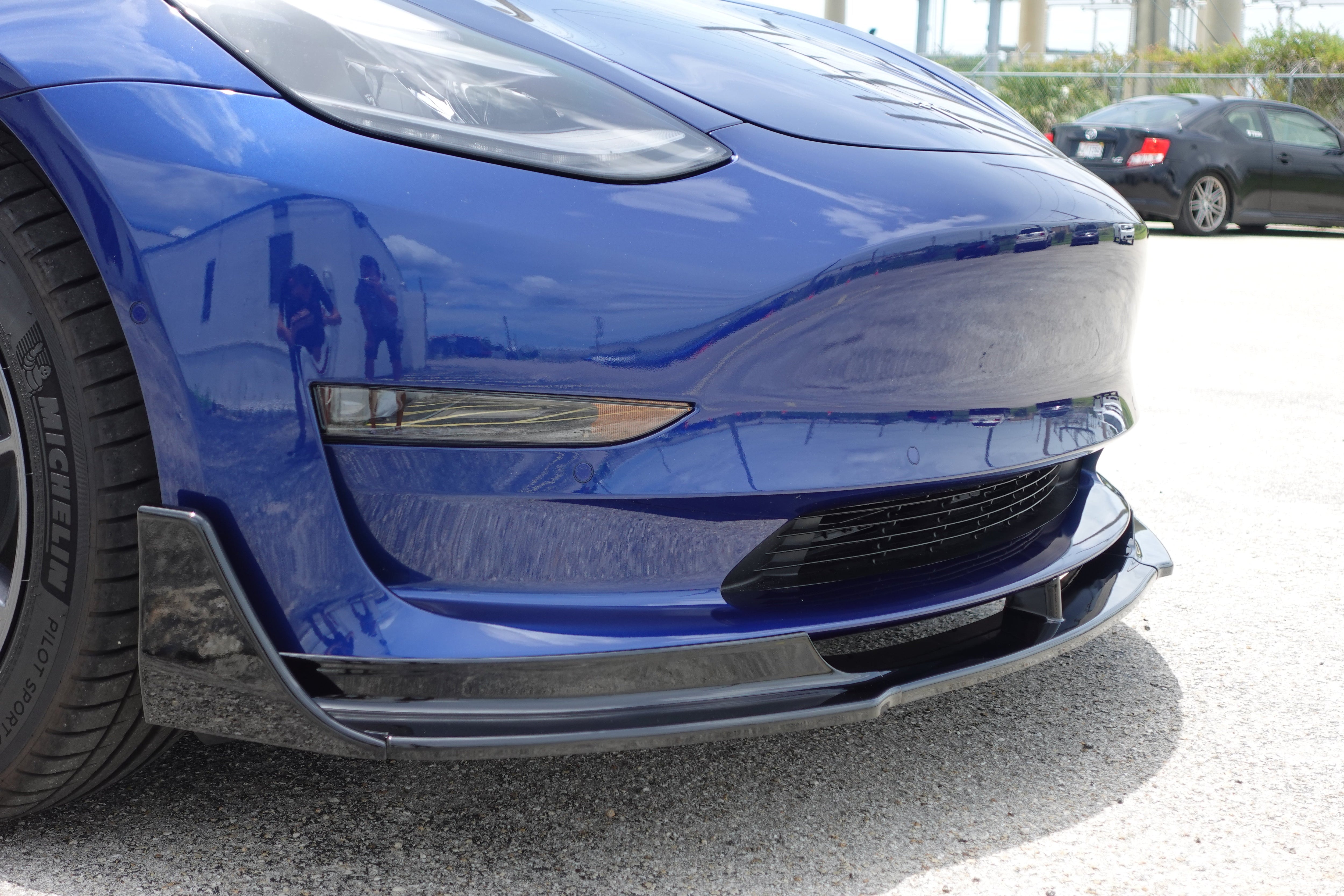 Noble Stage 1 Front Bumper Lip (2 piece) Tesla Model 3 2017-2023 - Noble  Performance