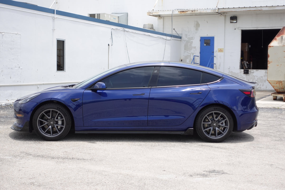 Noble Gloss Black Stage 1 Front Bumper Lip (2 piece) Tesla Model 3 2017-2023